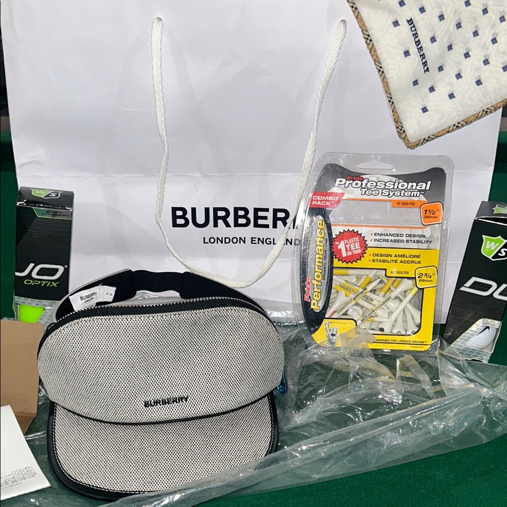 Burberry Sun Visor Bundle🗣️No Negotiation ‼️